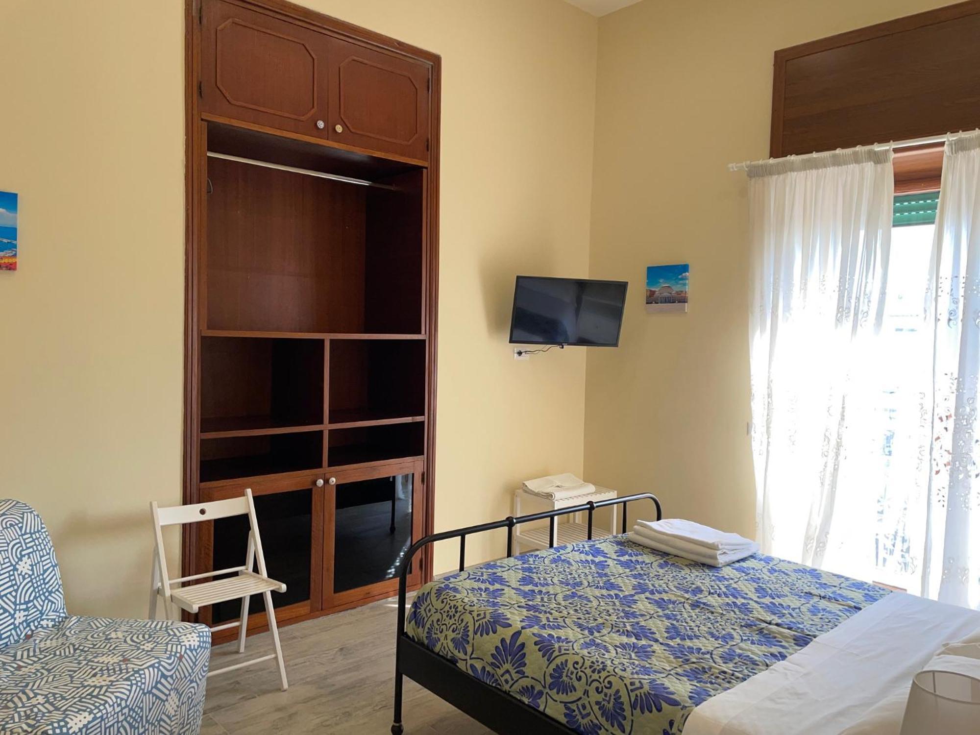 Elena House Apartment Наполи Екстериор снимка