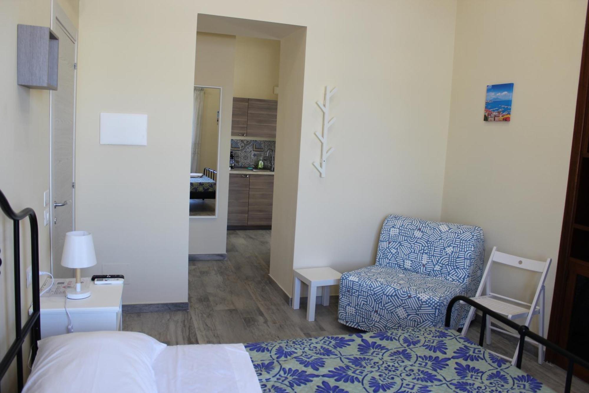 Elena House Apartment Наполи Екстериор снимка