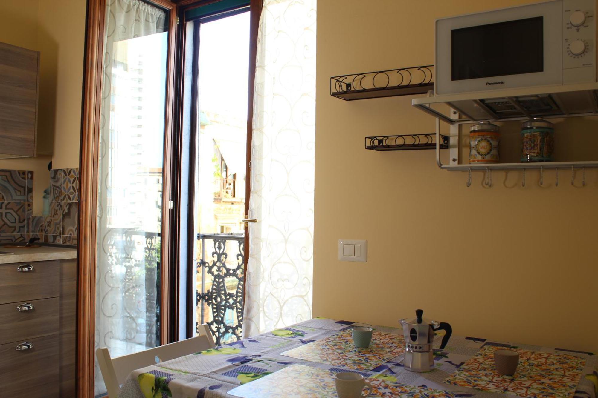 Elena House Apartment Наполи Екстериор снимка