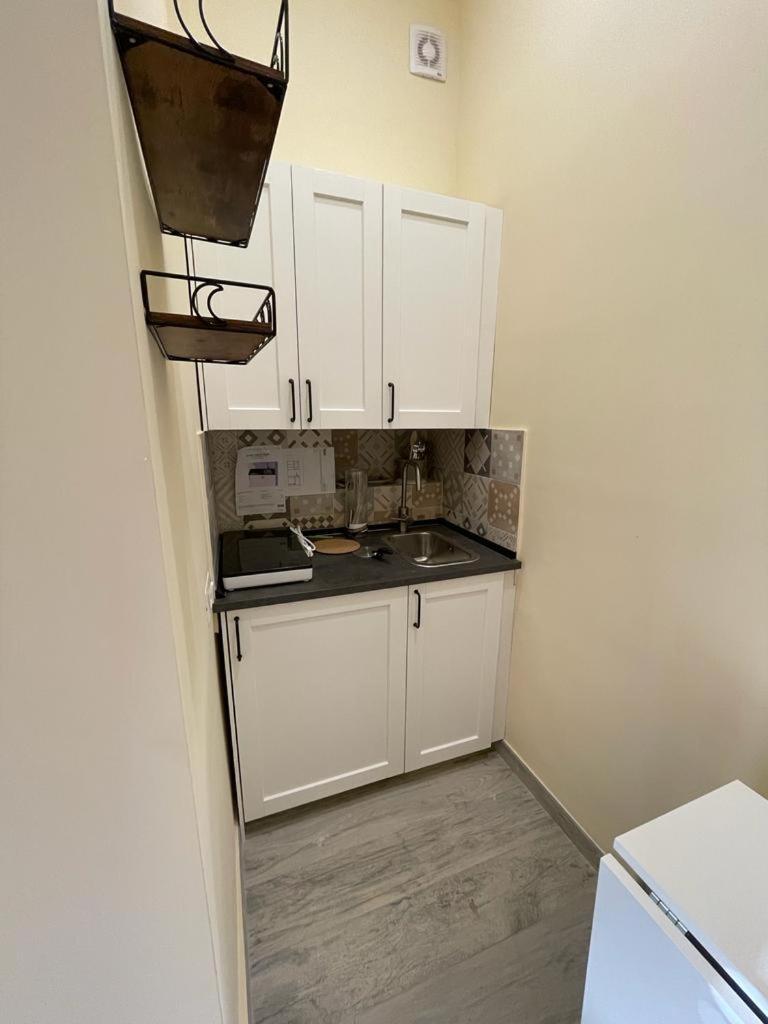 Elena House Apartment Наполи Екстериор снимка